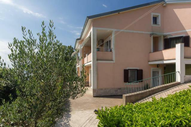 Apartmani Irena Veprinac Exterior photo